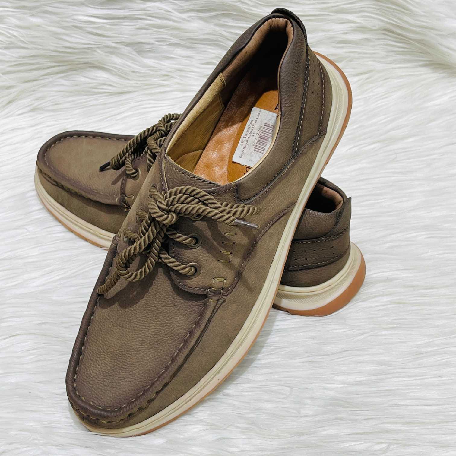 Royal Kobra Olive less
